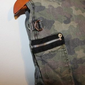 Royal Bones Jeans - Camo Skinny Jeans with Accent Zippers Royal Bones Royal Bones Jeans - Camo Skinny Jeans with Accent Zippers Royal Bones
